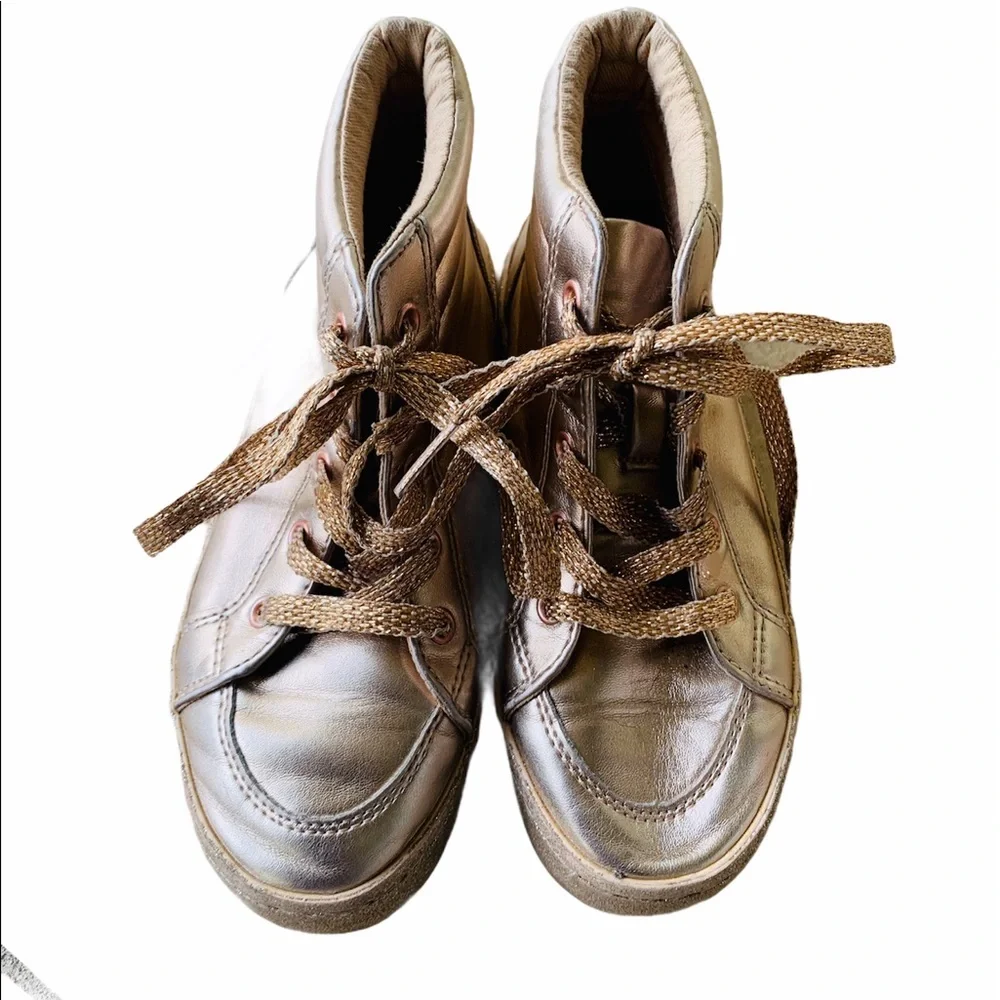 The Children’s Place Metallic Gold Hi Top Shoes
